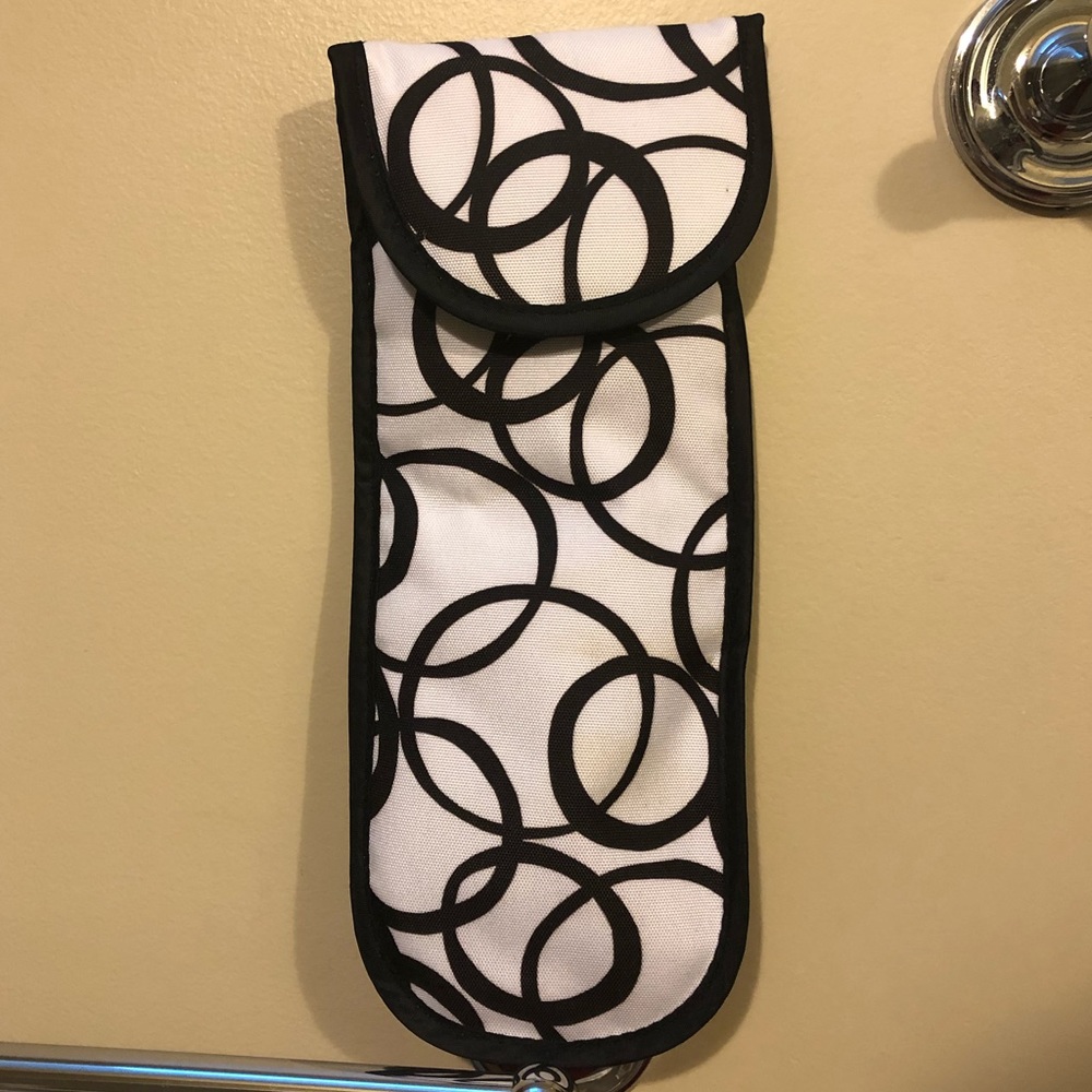 hair essentials bag